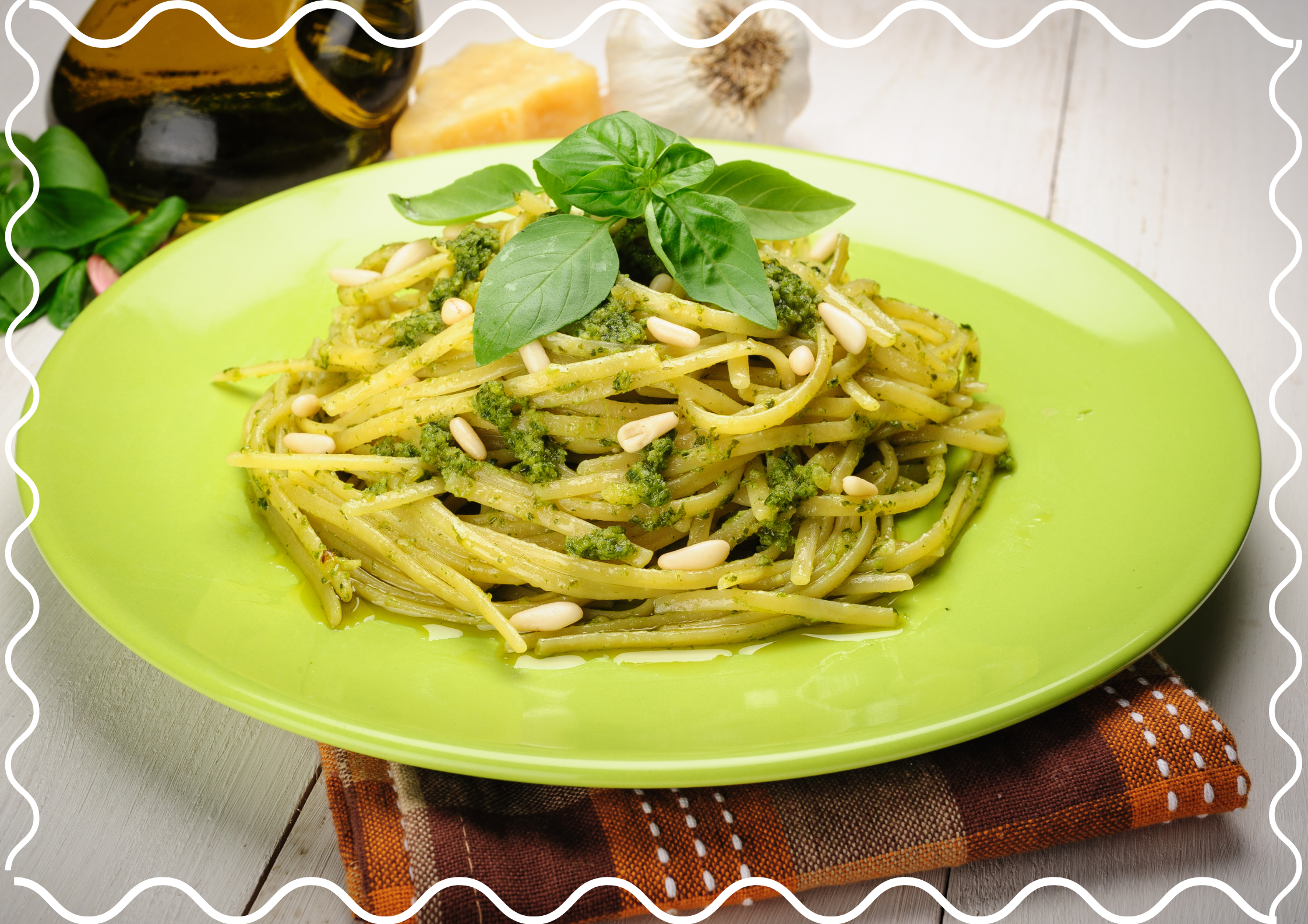 Linguine con pesto di pinoli e arance
